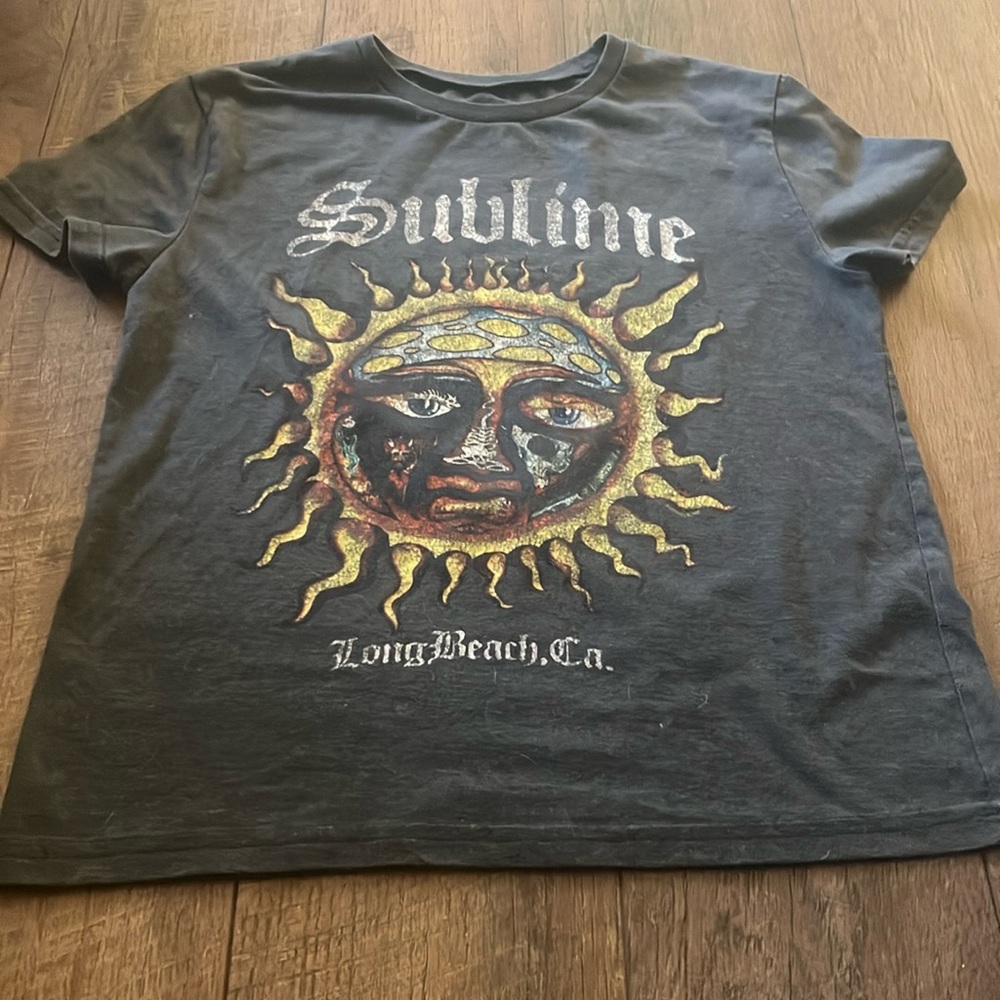 Trendy graphic tee from target size XS